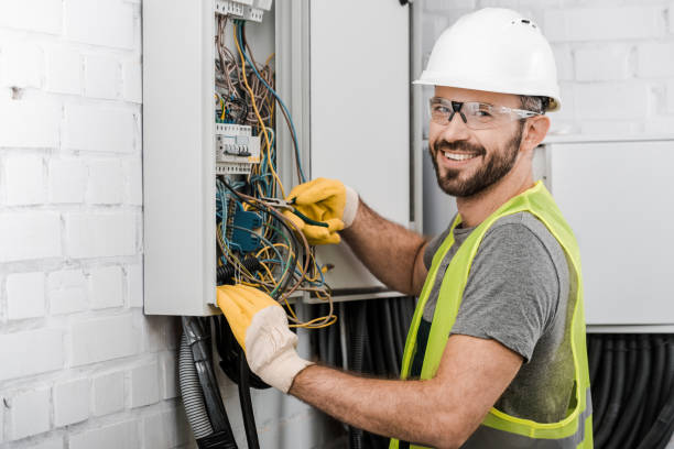 Best Electrical Troubleshooting Services  in Flowood, MS